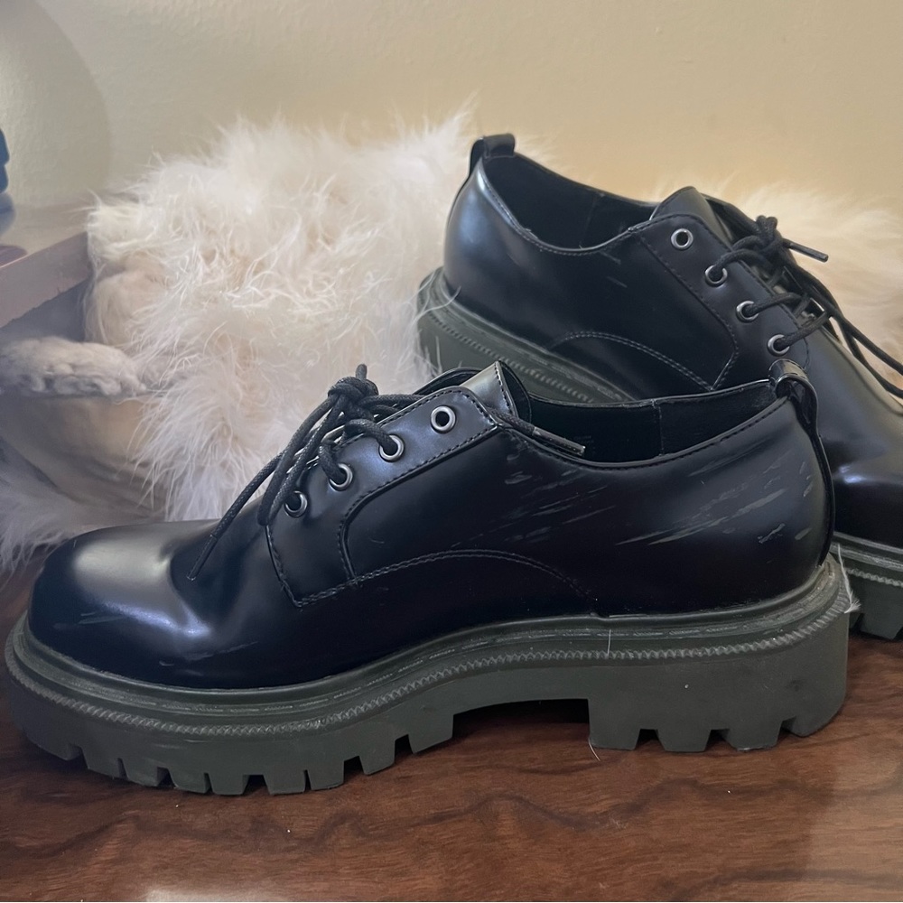 Aldo Black Vegan Leather Oxfords - Picture 9 of 9
